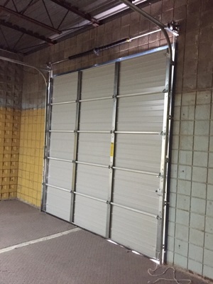 Wayne Dalton garage door installed by Discount Garage Door for EZ Pawn